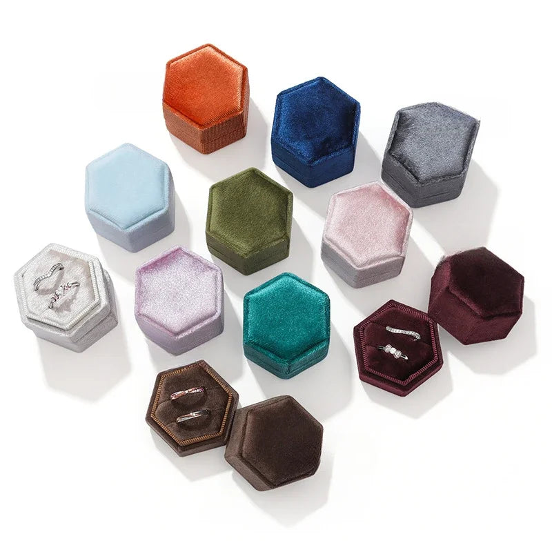 Hexagon Flannel Ring Box – Colorful Velvet Jewelry Display for Weddings