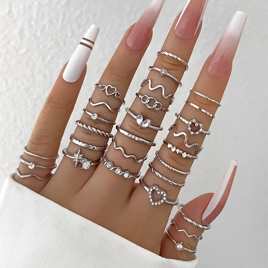 28-Piece Geometric Knuckle Ring Set – Trendy Gold & Silver Crystal Rings